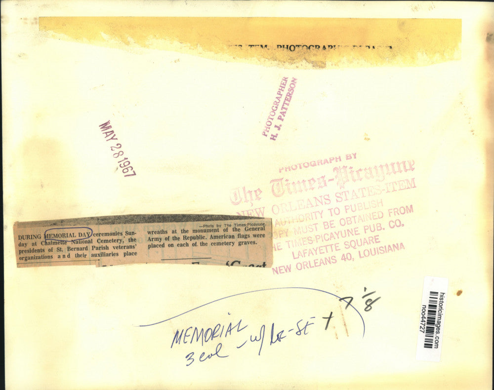 1967 Press Photo Memorial Day ceremonies at Chalmette National Cemetery