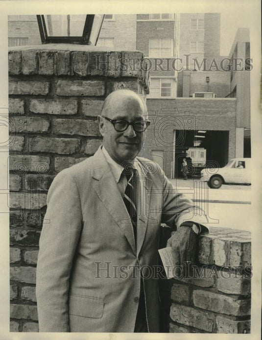 1975 Press Photo Frank G. M'Knight- Historic Images