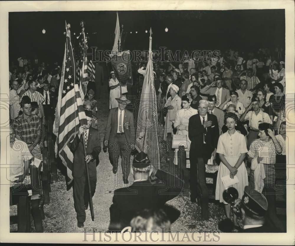 Press Photo Honor Guard advances colors during Memorial day at Audubon Park- Historic Images