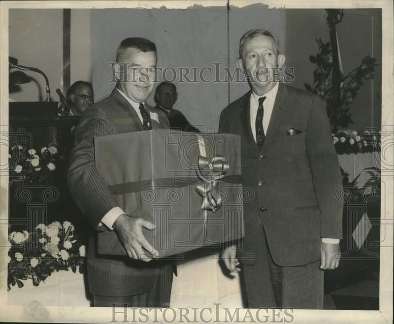 Load image into Gallery viewer, 1960 Press Photo Reporter Bernard L. Krebs Presented Special Award by Press Club
