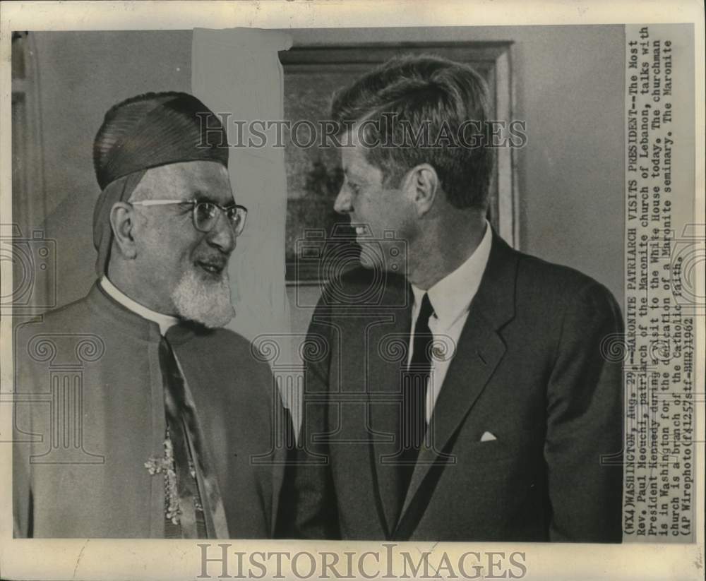 1962 Press Photo Reverend Paul Meouchi meeting with President John F. Kennedy