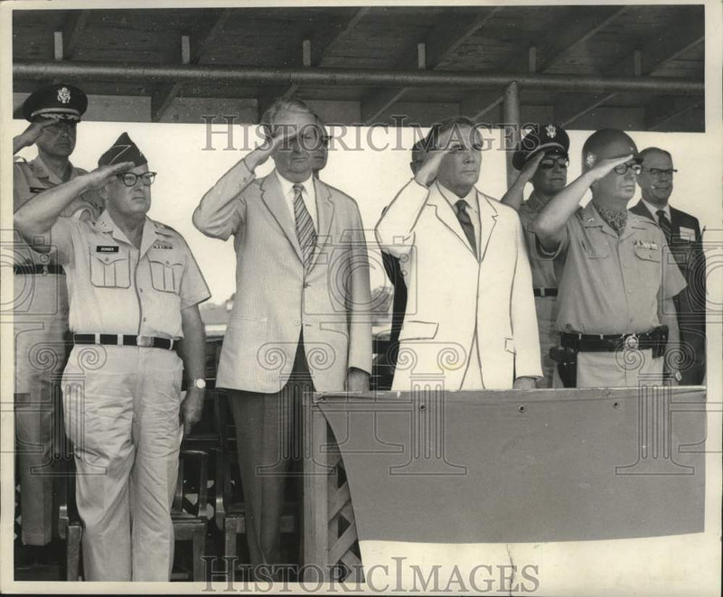 Load image into Gallery viewer, 1969 Press Photo Dignitaries at Governor's Day Review in Fort Chaffee, Arkansas
