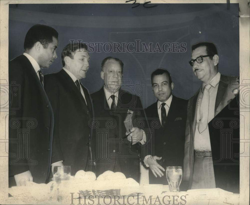 Load image into Gallery viewer, 1969 Press Photo Participants at National Newspaper Publishers Assn. Convention
