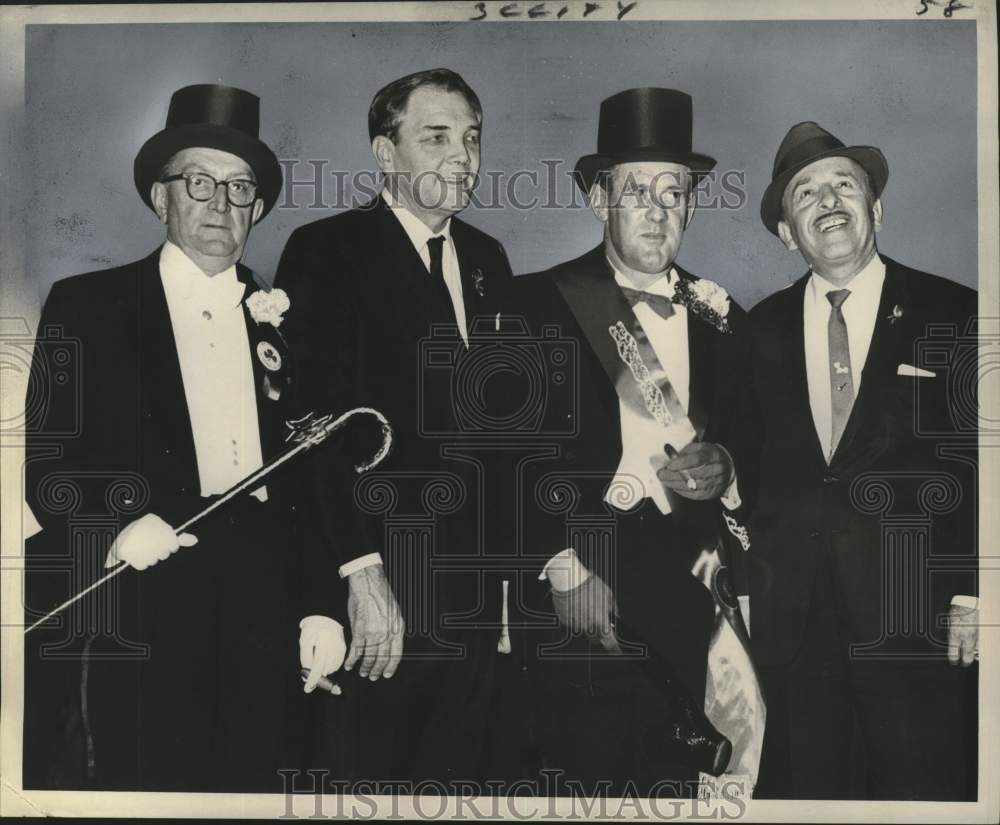 1967 Press Photo Governor John McKeithen et al at the St. Patrick&#39;s Day parade