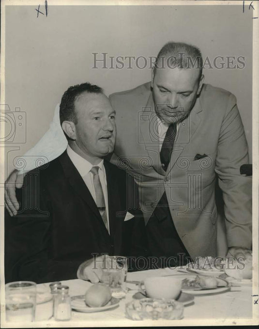1963 Press Photo Tommy O'Boyle & Charlie McLendon at Quarterback Club's kickoff