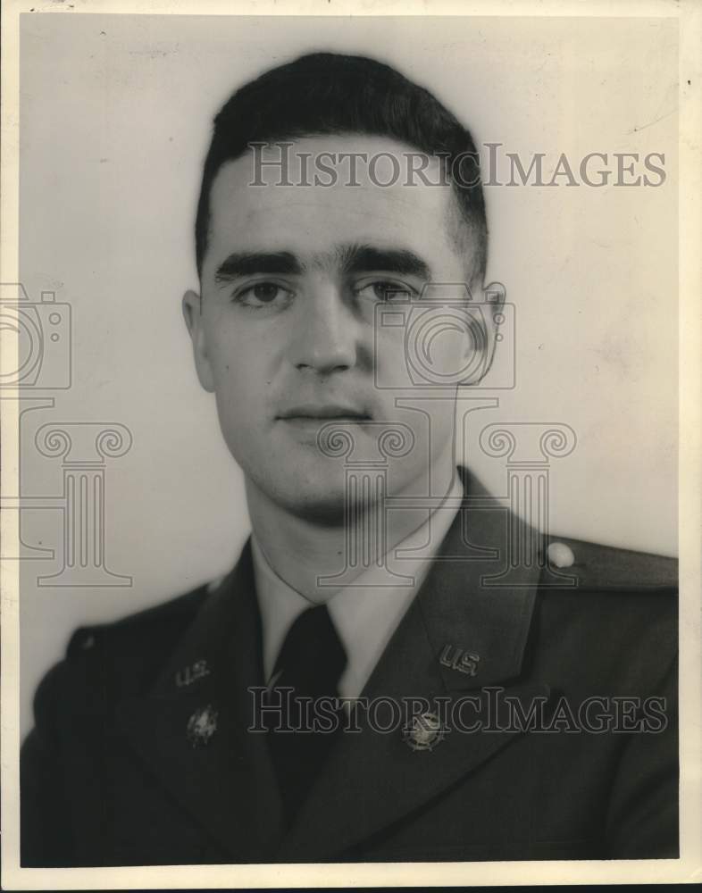 1960 Press Photo Lieutenant Emmet K. McMahan III, 394th Transportation Battalion