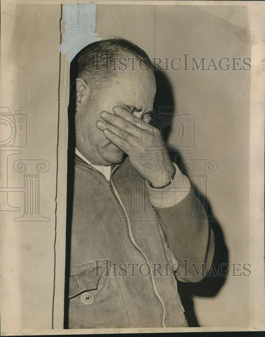 1965 Press Photo Joe Milano, booked at Second District, Jefferson Parish