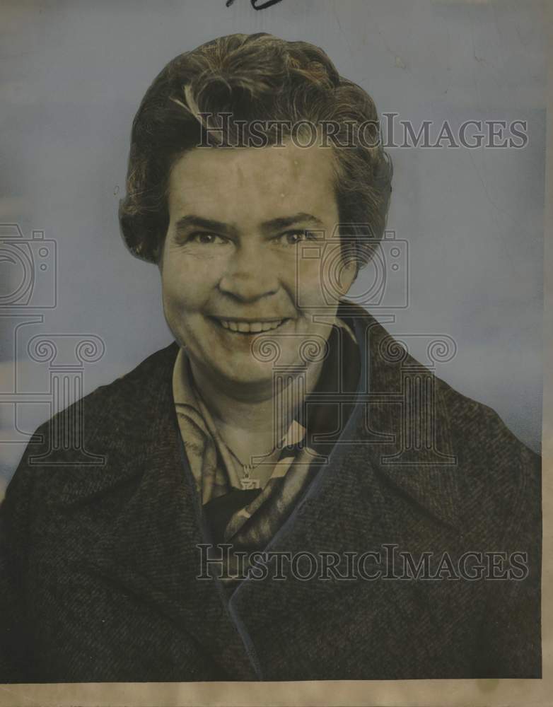 1965 Press Photo Marie Antoinette Menier, Archives Nationales of France curator