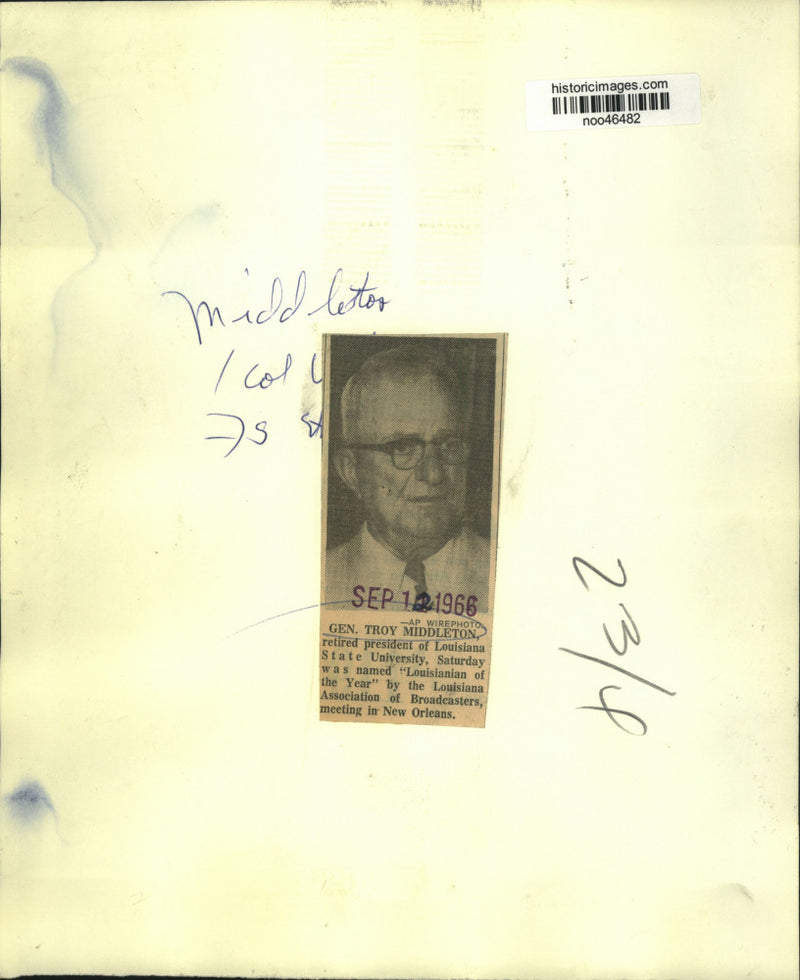 Load image into Gallery viewer, 1966 Press Photo General Troy Middleton, Named "Louisianian of the Year"
