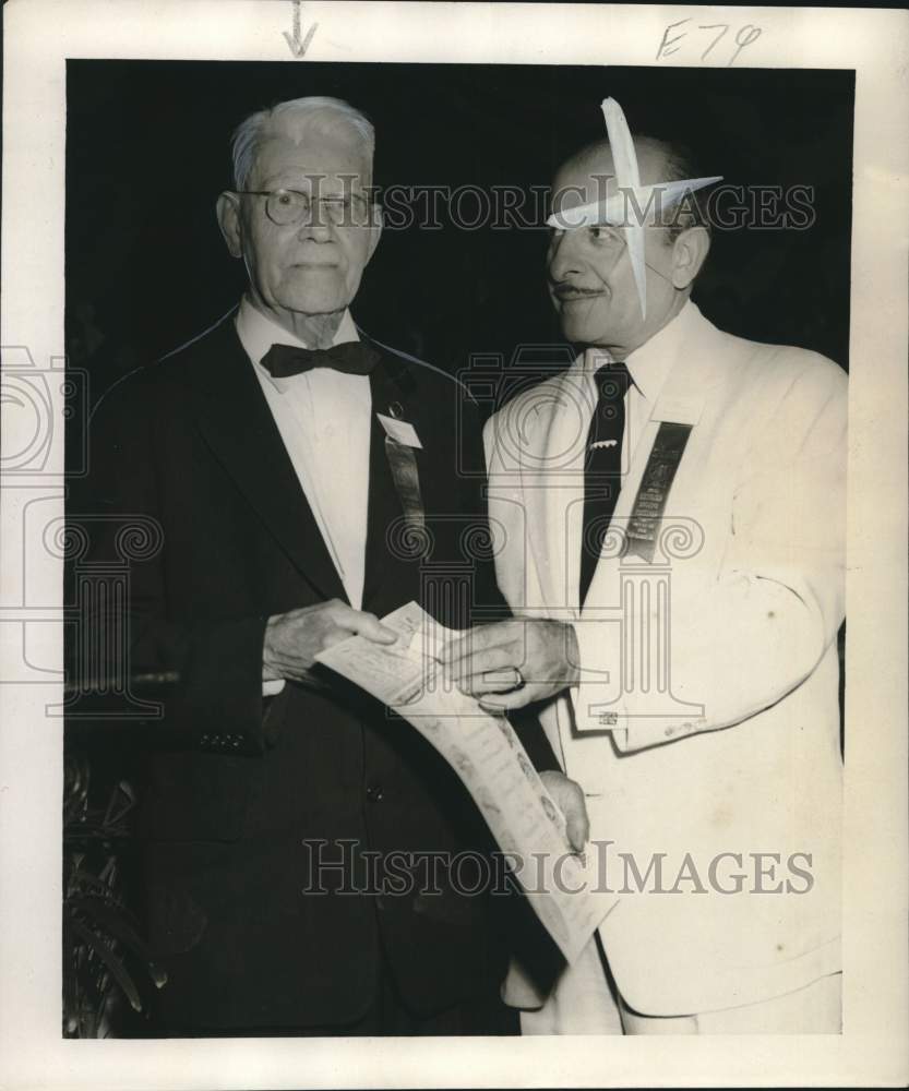 1958 Press Photo John Miller, a 92-year-old Chicagoan visiting New Orleans - Historic Images