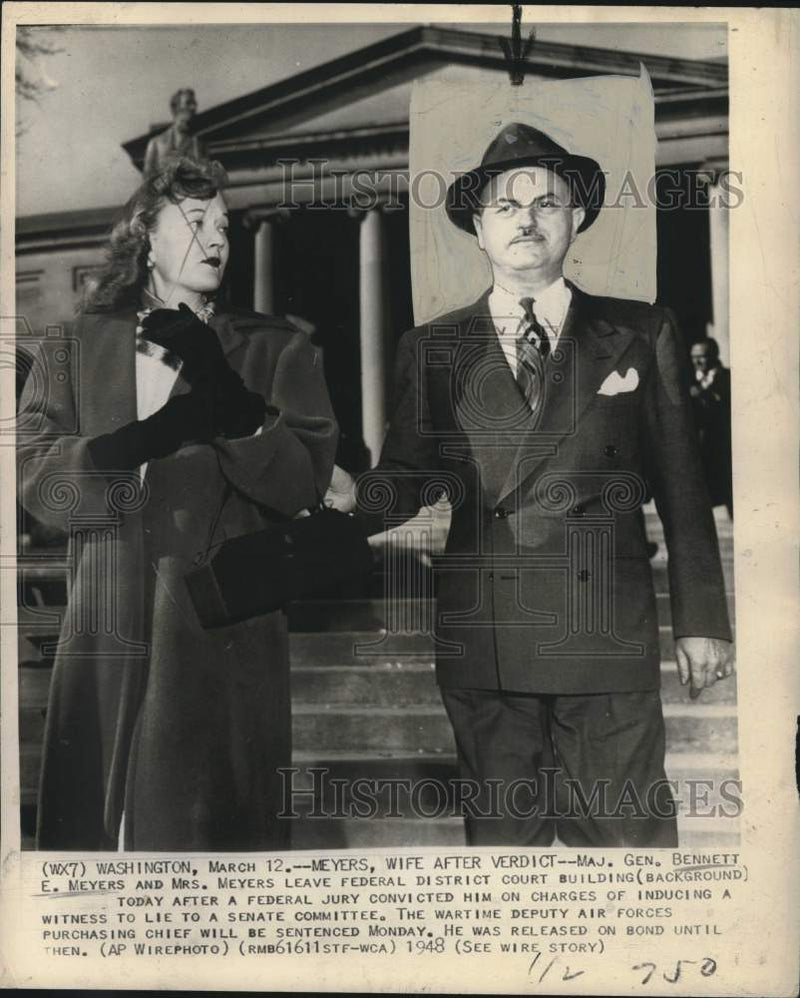 Load image into Gallery viewer, 1948 Press Photo Major General Bennett E. Meyers leaving district court building
