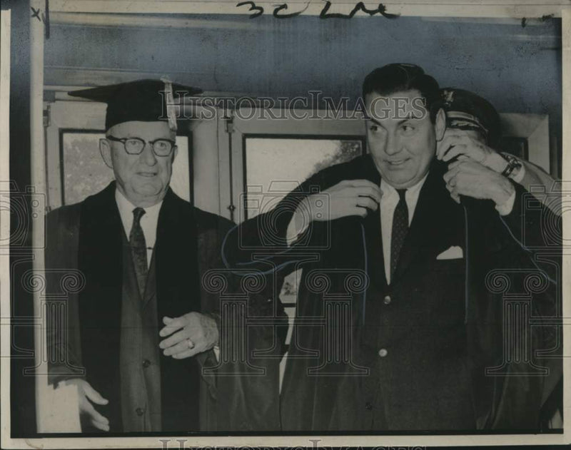Load image into Gallery viewer, 1962 Press Photo Ceremonies honoring General Middleton in Baton Rouge
