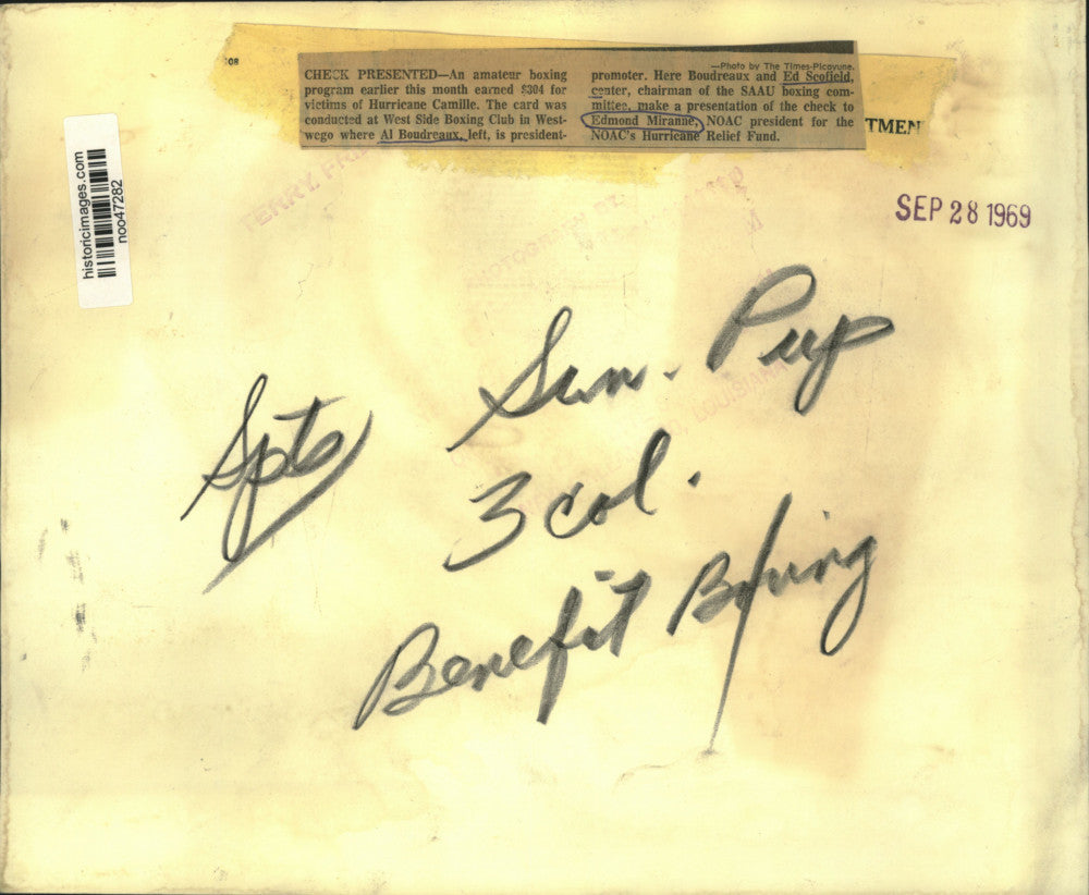 1969 Press Photo Boxing program for victims of Hurricane Camille in Westwego