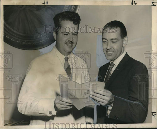 1959 Press Photo Dr. O.N. Miller & Dr. William Parsons at Vitamin Symposium