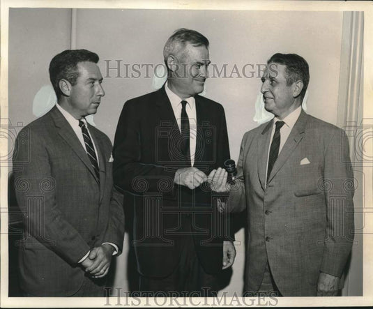 1965 Press Photo Board of Trustees, Saint Mary's Dominican College - noo47479