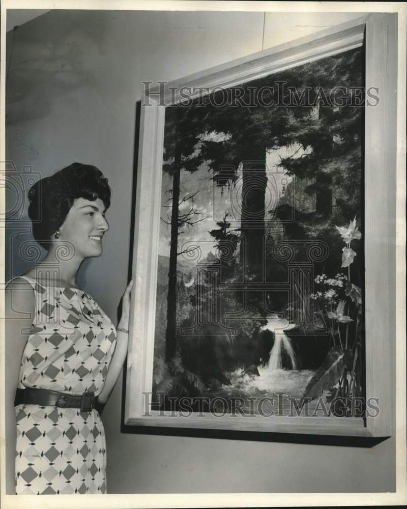 1960 Press Photo Ancient Pakistan monument rubbing exhibit in New Orleans