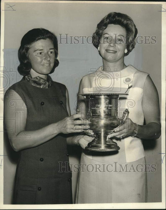 1967 Press Photo Audubon golf club's women's golf runner-up and champion- Historic Images