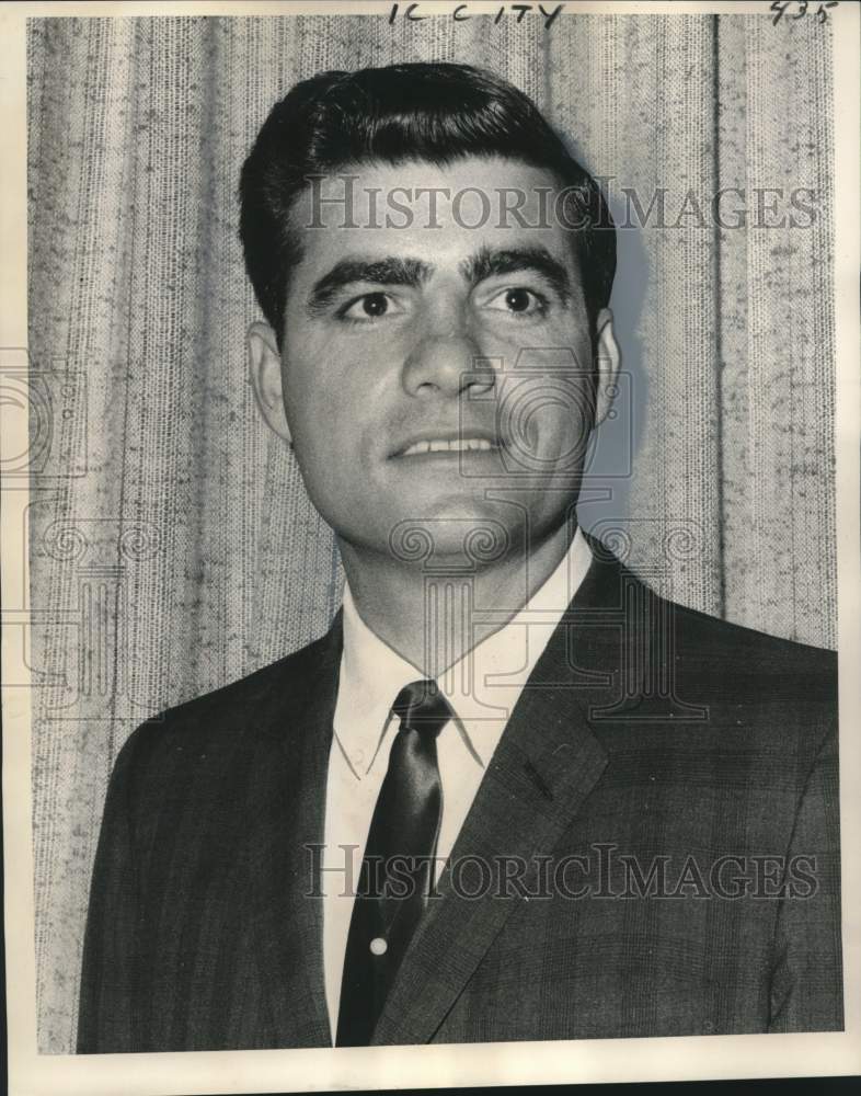 Load image into Gallery viewer, 1968 Press Photo Sidney Montecino, Southwestern Louisiana Alumni President
