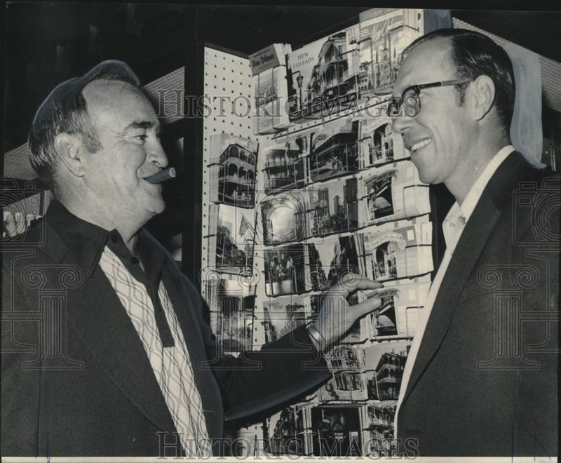 Load image into Gallery viewer, 1974 Press Photo Danny Murtaugh &amp; Bill Virdon, baseball meeting in New Orleans
