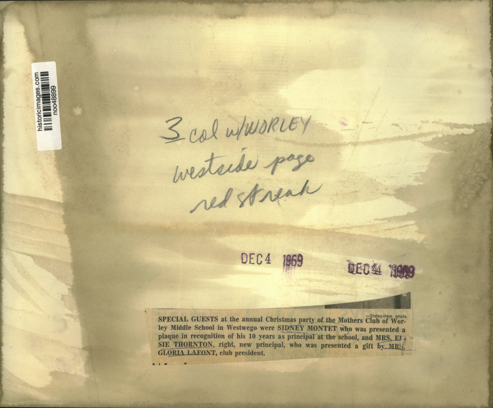 1969 Press Photo Mothers Club of Worley Middle School Christmas party, Weswego