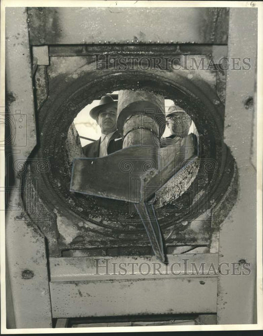 1960 Press Photo Bit to cut oil test in Plaquemines parish, Louisiana