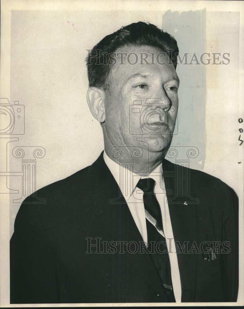 1968 Press Photo Victor L. Moulliet, Jefferson Business Men&#39;s Organization