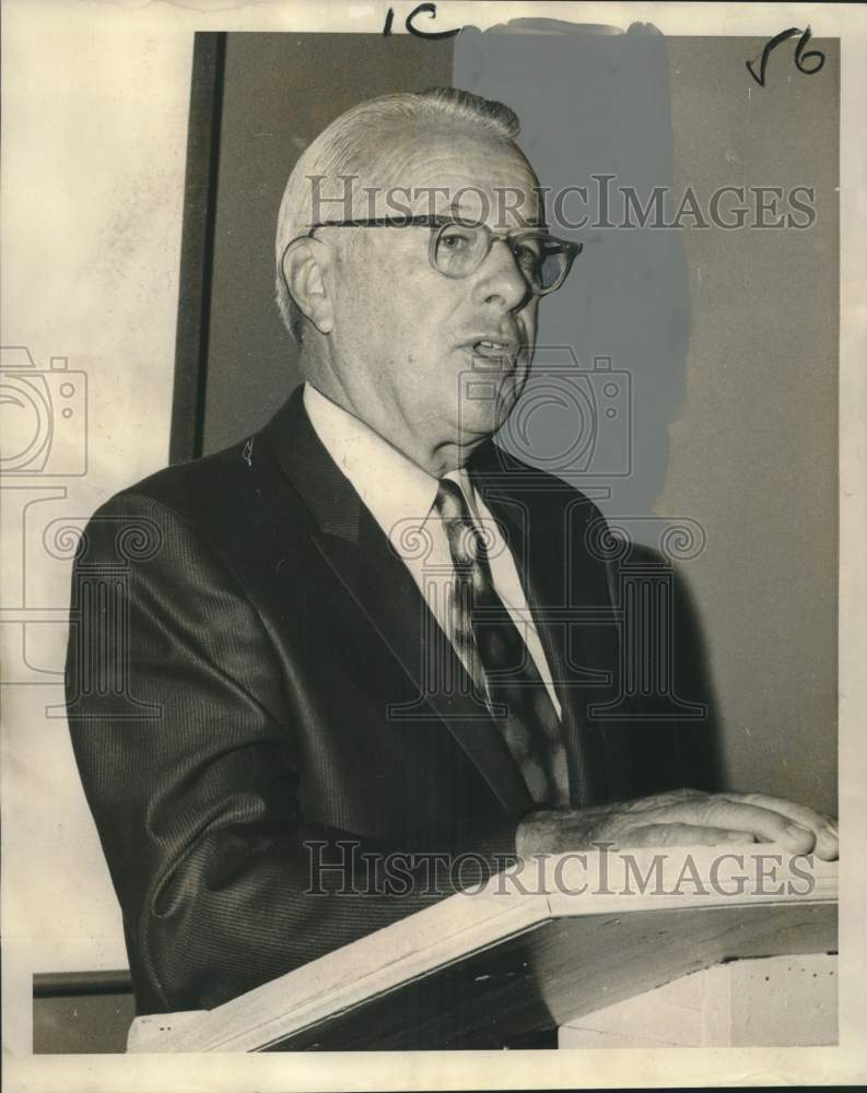 1969 Press Photo William Penn Mott, Parks and Recreation for State of California- Historic Images