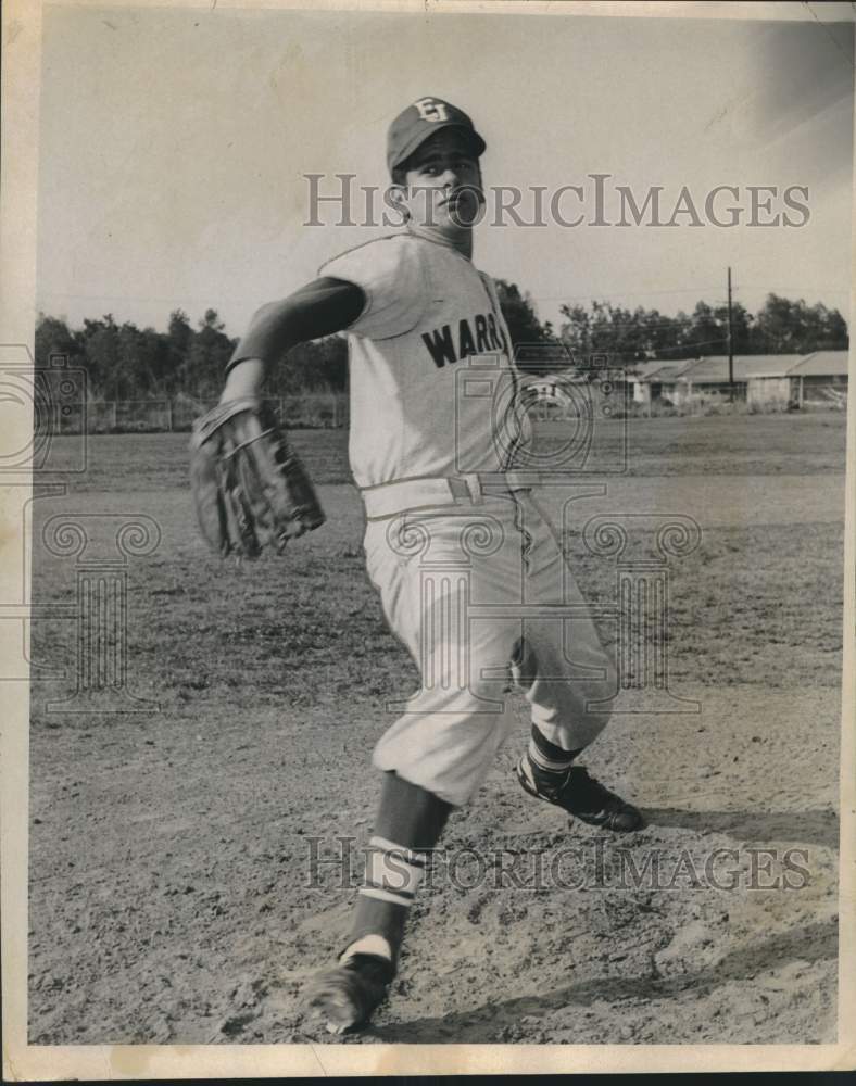 Load image into Gallery viewer, 1963 Press Photo Dennis Palazzo, Pitcher for East Jefferson - noo49266
