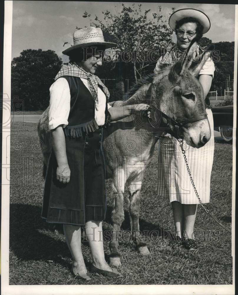 1961 Press Photo Mrs. Han&#39;s Kuttner &amp; Mrs. Sidney Pailet, Hadassah prospectors