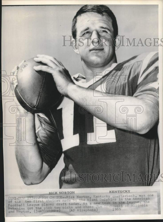 1965 Press Photo Rick Norton, Kentucky quarterback- Historic Images