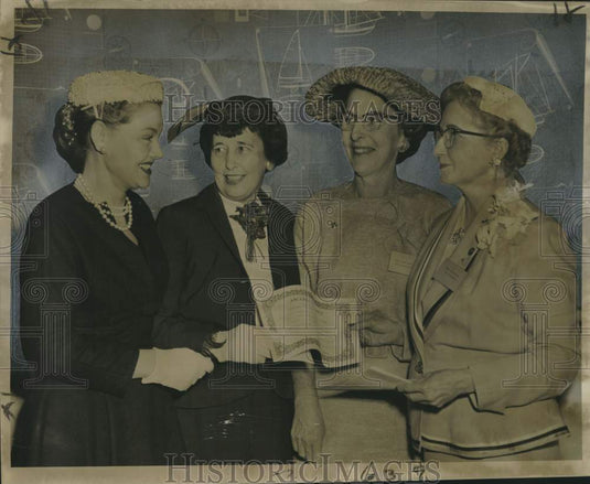 1957 Press Photo Mrs. Melvin C. Nowack, Louisiana Federation of Women's Clubs