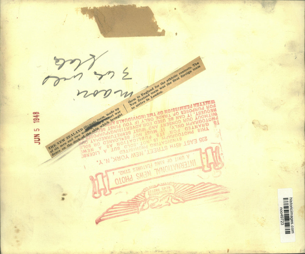 1948 Press Photo New Zealand Olympic dance team does a Maori war dance