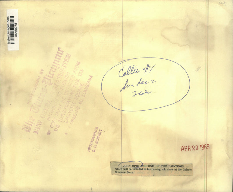 Load image into Gallery viewer, 1969 Press Photo John Opie and one of his paintings at Galerie Simonne Stern
