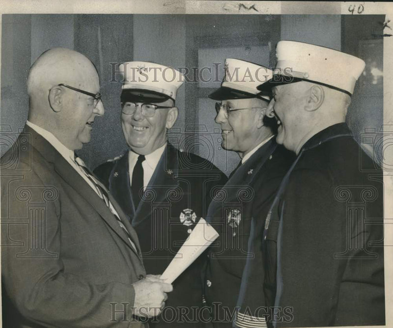 Load image into Gallery viewer, 1956 Press Photo Superintendent Howard L. Dey, New Orleans Fire Department
