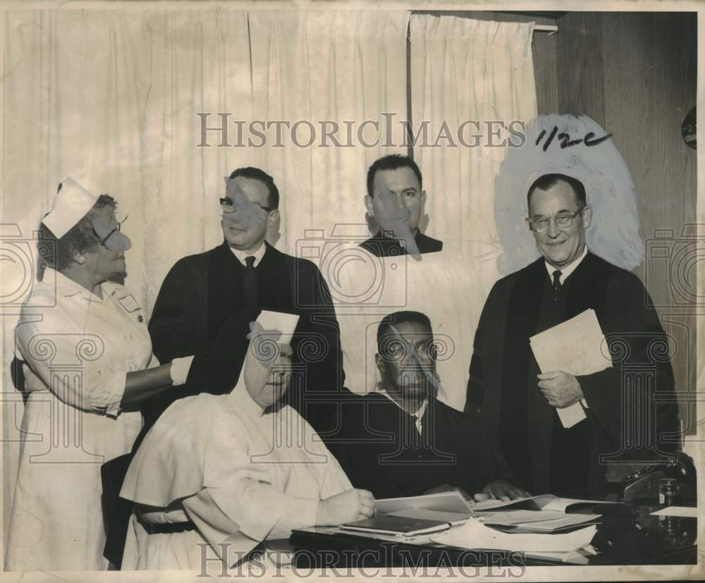 1968 Press Photo Participants in the House of Bread - noo50206