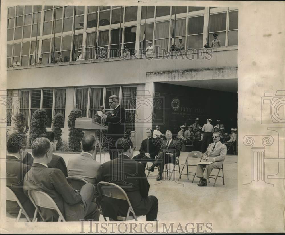 1963 Press Photo Pan-American Week at New Orleans City Hall - noo50286