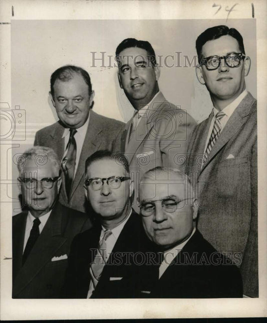 1957 Press Photo L.J. Menke honored at a luncheon at Arnaud's Restaurant