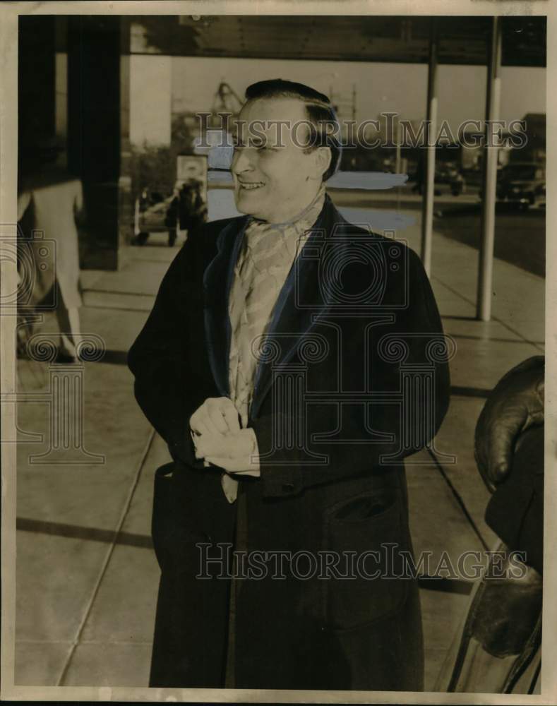 1955 Press Photo Yehudi Menuhin, Violinist - noo50708