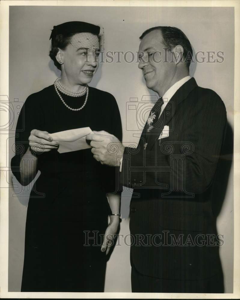 1954 Press Photo Edward J. Merceron, &quot;Name the Little Rice Man&quot; contest winner - Historic Images