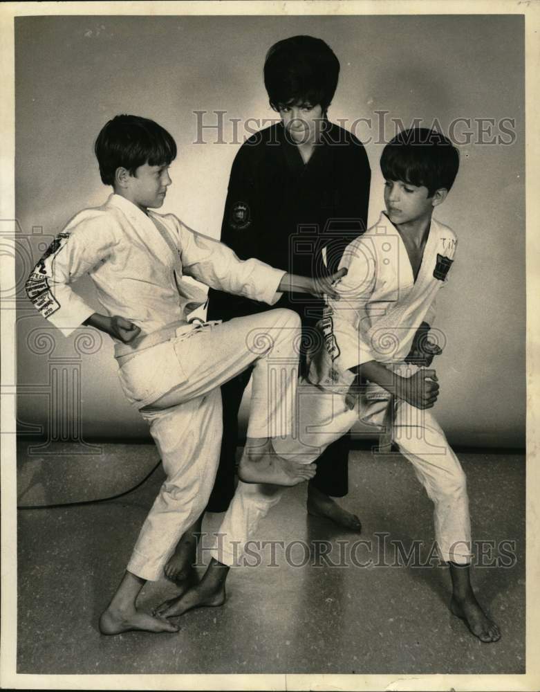 1971 Press Photo Jenice Miller, instructor at Southern Black Belt Academy- Historic Images