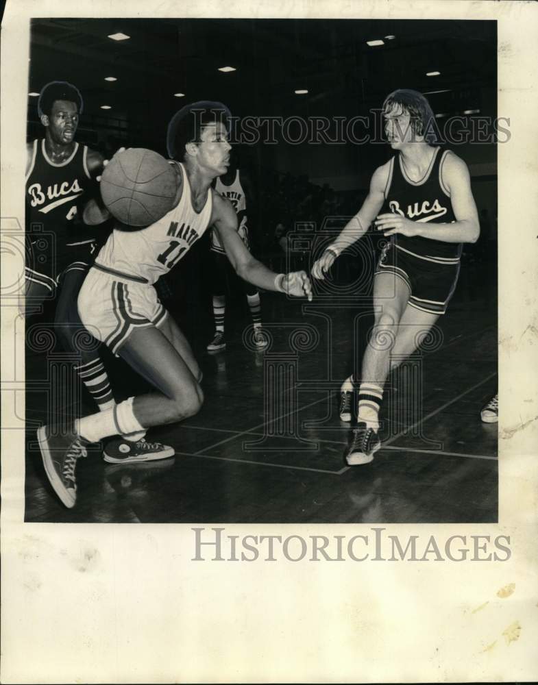 1974 Press Photo Bi-district playoff at UNO gym - noo51127- Historic Images