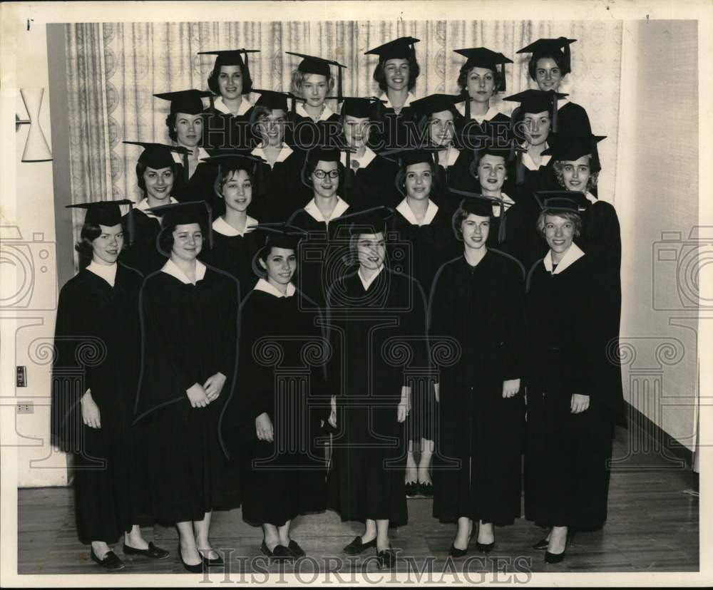 1963 Press Photo Phi Beta Kappa, National honor scholastic fraternity- Newcomb