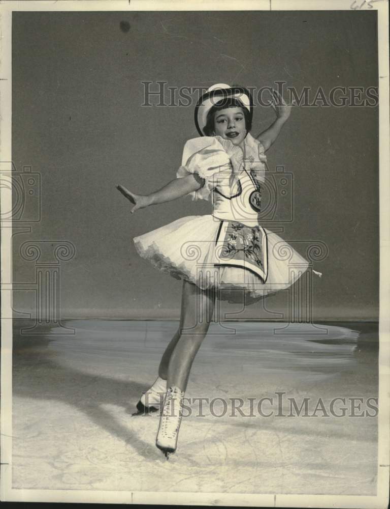 1957 Press Photo Juanita Perchelly, Ice skater - noo52214- Historic Images