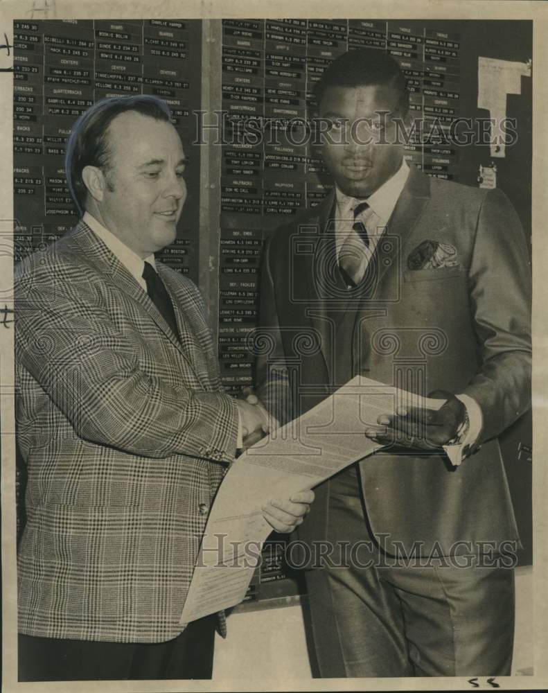 1969 Press Photo George Owen, Director of Player Relations for the Saints- Historic Images