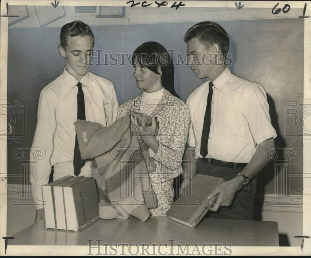 1966 Press Photo Distributive Education program- S.J. Peters Junior High School