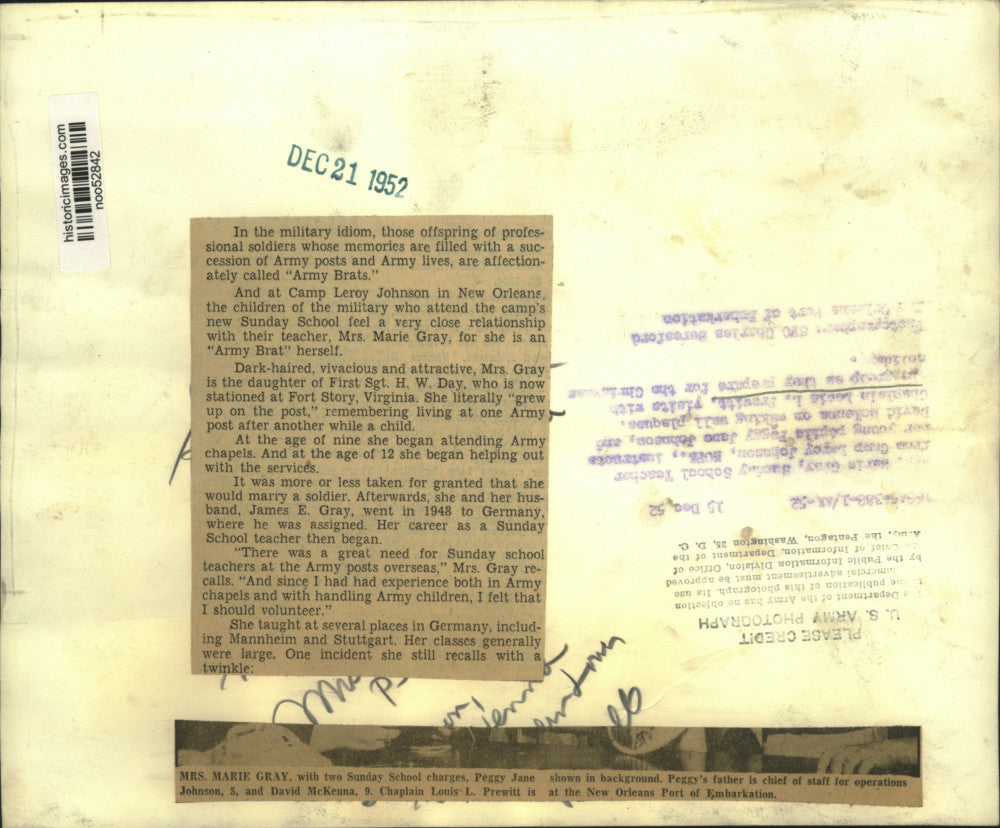 1952 Press Photo Louis L. Prewitt & his family- New Orleans Port of Embarkation