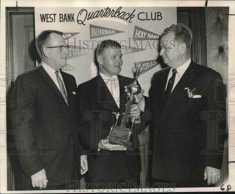 Load image into Gallery viewer, 1959 Press Photo West Bank Quarterback Club's annual awards night banquet-Gretna
