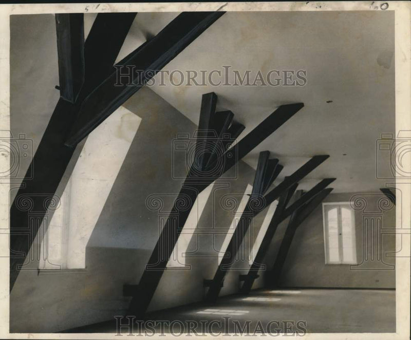 Load image into Gallery viewer, 1963 Press Photo Massive roof supports in renovated building of Presbytere
