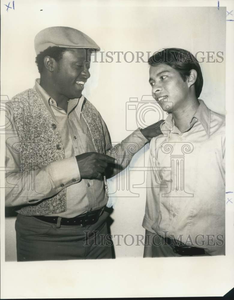 1971 Press Photo Juan Phillips and Alfonso Wong of the Panama Jockey School- Historic Images