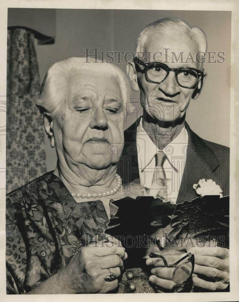 Load image into Gallery viewer, 1967 Press Photo Mr. and Mrs. Louis Porretto's 50th wedding anniversary
